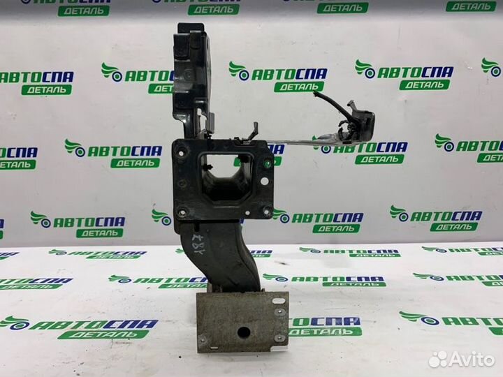 Лонжерон кузова передний левый Peugeot 308 хетчбек