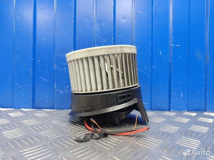 Вентилятор печки Citroen C5 3.0 ES9J4S 2005