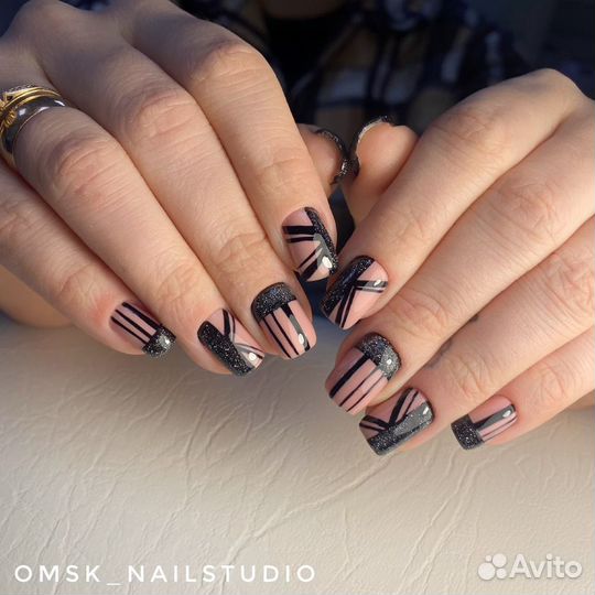 Маникюр, педикюр,брови