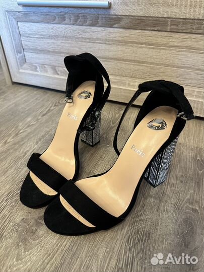 Туфли босоножки женские