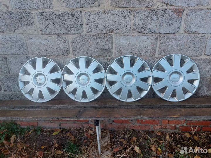 Оригинальные колпаки Ford r15