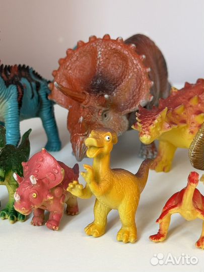 Фигурки динозавров пакетом, бу