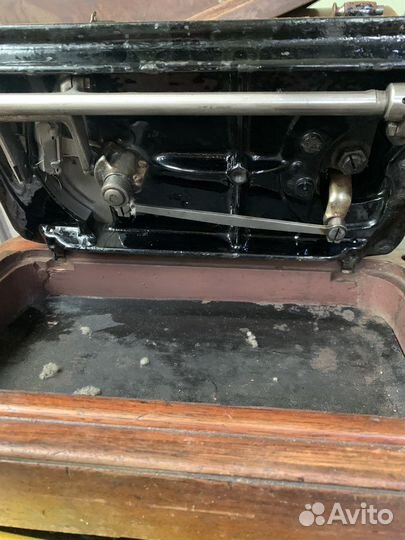 Швейная машинка б/у singer