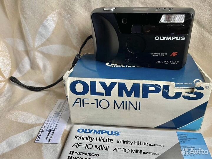 Плёночный фотоаппарат Olympus AF-10 mini