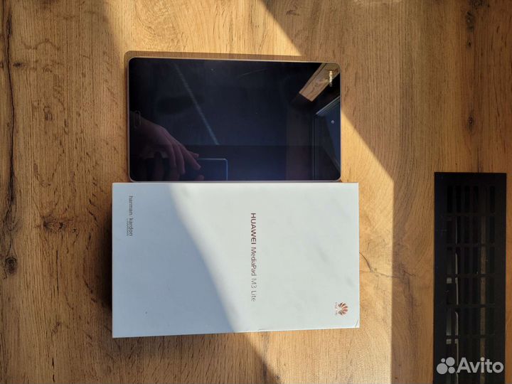 Huawei media pad m3 lite