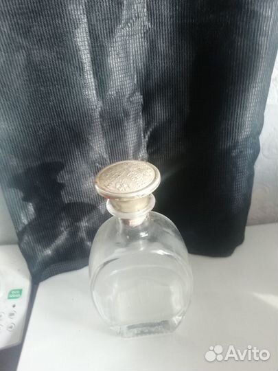 Бутылки из-под водки