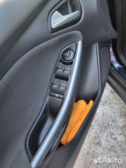 Ford Focus 1.6 AMT, 2011, 135 000 км