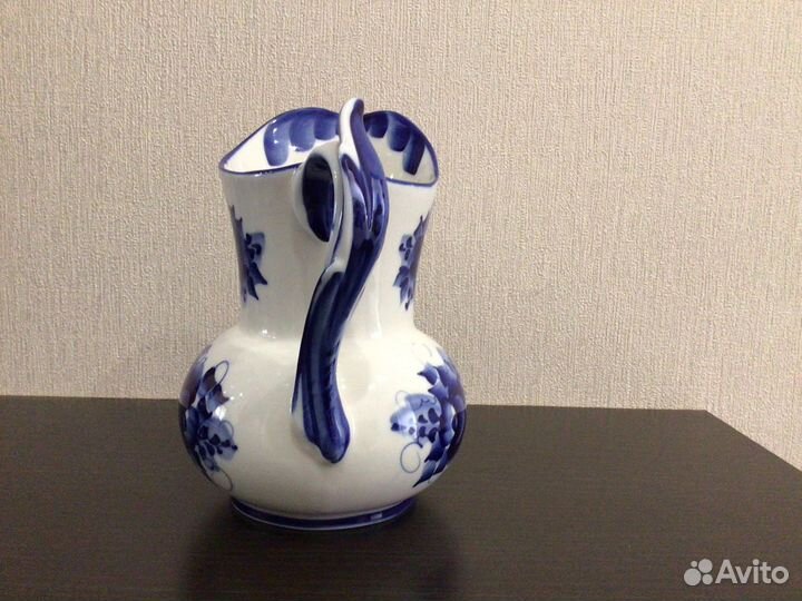 Кувшин гжель, авторская работа