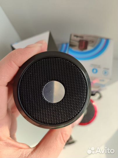 Колонка портативная с кабелем батарея на 400 мАч