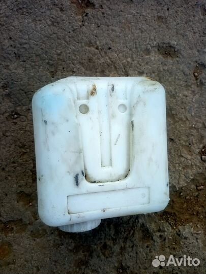 Бачок омывателя ваз-2101-2107 нового образца