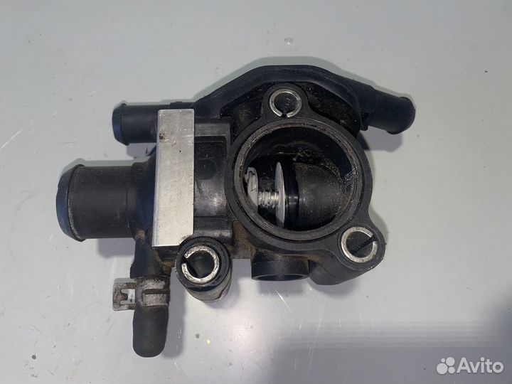 Корпус термостата Ford Focus 1 1.8-2.0 l Зетек