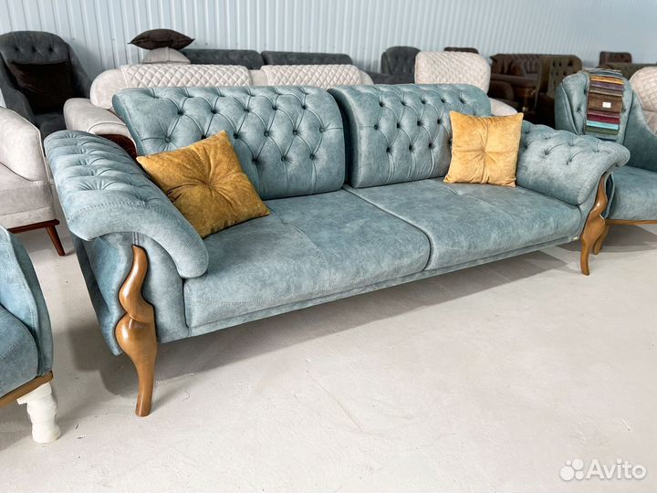 Мягкая мебель диваны и кресла новые