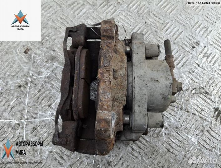 Суппорт передний левый Opel Vectra C 2004