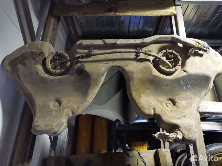 Бак топливный BMW E36 16111182501