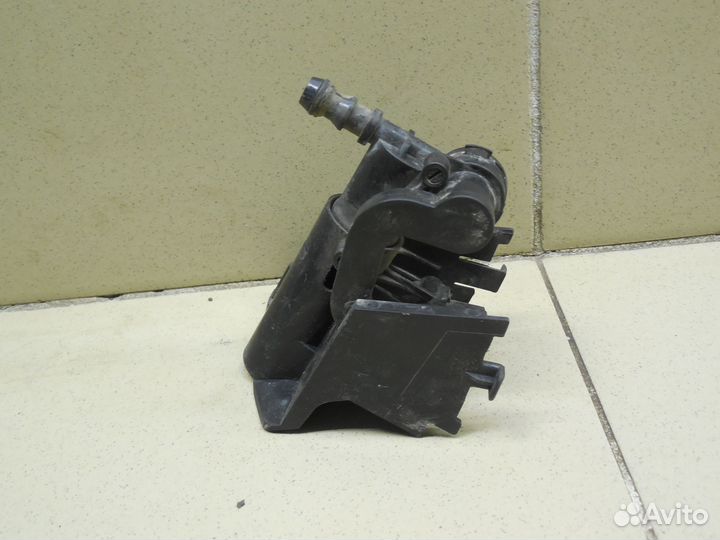 Форсунка омывателя фары Corolla E15 2006-2013