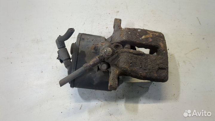 Суппорт Audi Q3, 2012