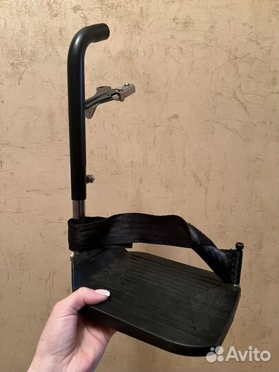 Подножка для инвалидного кресла