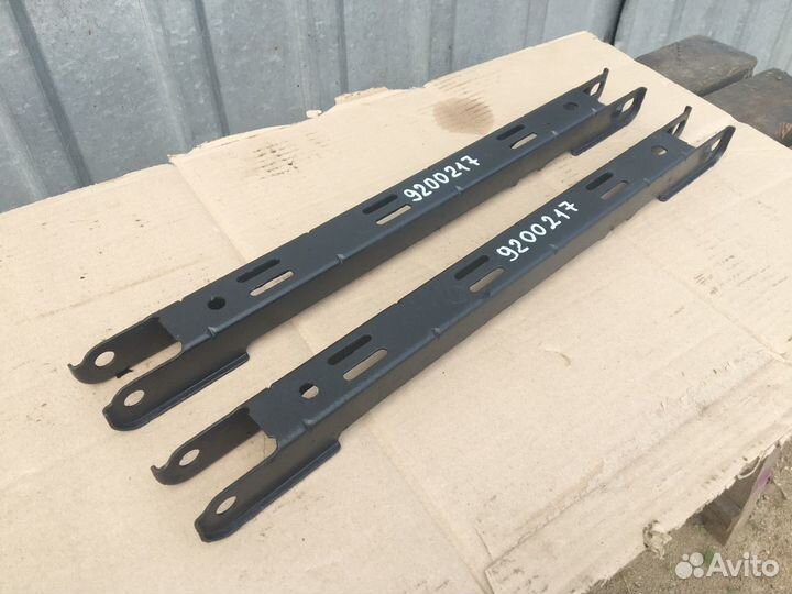 Рычаг задний поперечный Вольво XC90 XC70 S60 S80