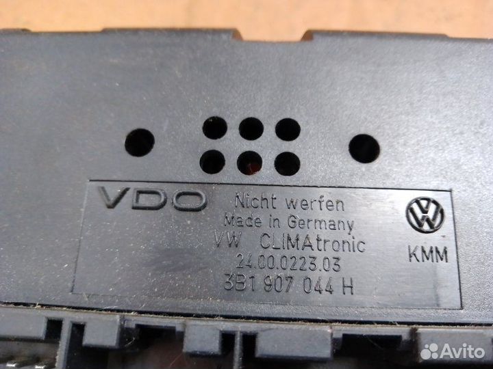 Блок управления климат-контролем Volkswagen Passat