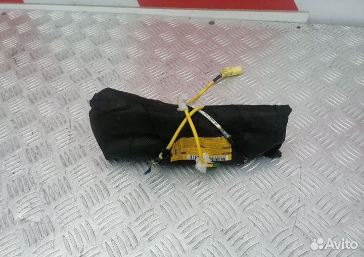 Подушка безопасности в сиденье Lexus IS250 IS350