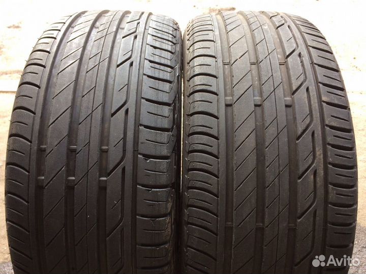 Bridgestone Turanza T001 215/45 R16