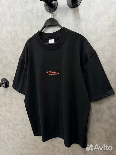 Футболка Vetements оверсайз M L XL мегахит