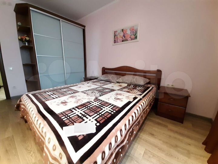 2-к. квартира, 56 м², 2/9 эт.