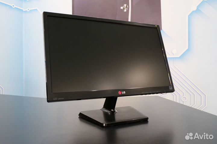 ЖК монитор 20