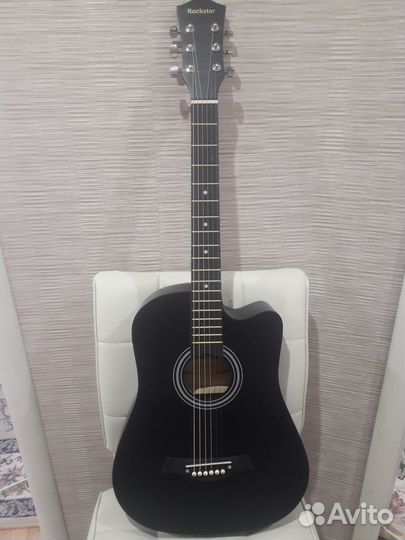 Электроакустическая гитара, новая