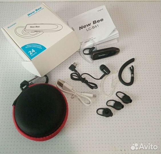 Bluetooth-гарнитура New Bee с чехлом. Новая