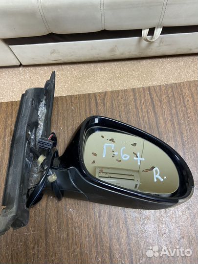 Зеркало правое Volkswagen Golf Plus