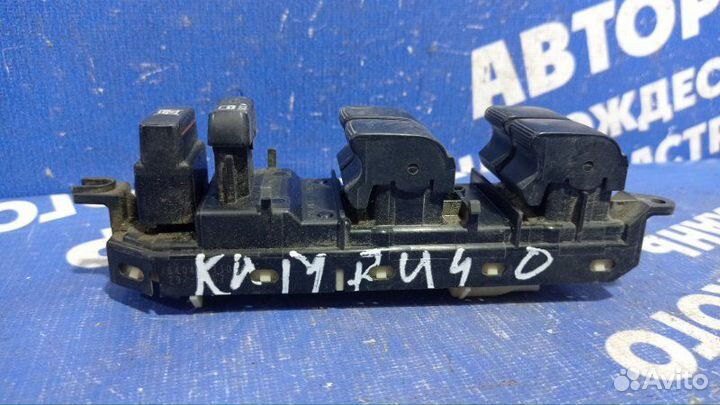 Блок управления стеклоподъемниками Toyota Camry 40