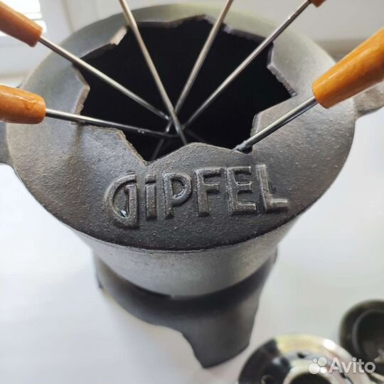 Фондюшница Gipfel чугунная