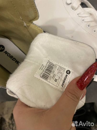 Коньки фигурные 38 размер