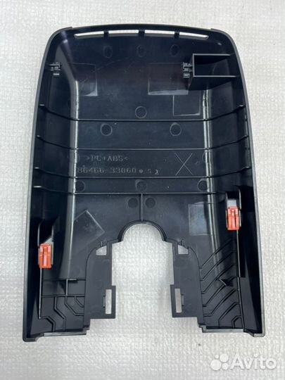 Крышка датчиков на лобовое стекло Toyota Camry