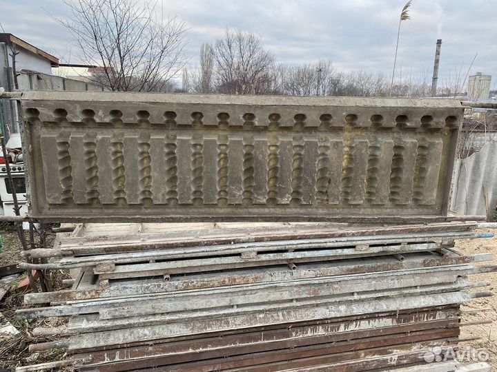 Формы еврозаборов разны