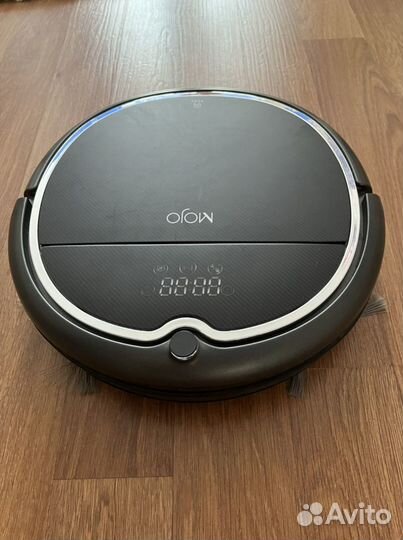 Робот пылесос