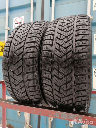 Pirelli Winter Sottozero 3 225/45 R17 94H