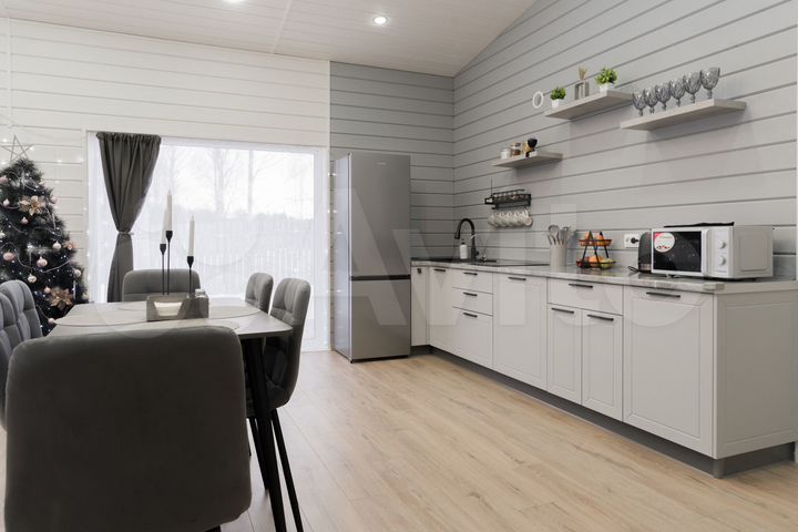 Дом 138 м² на участке 9 сот.