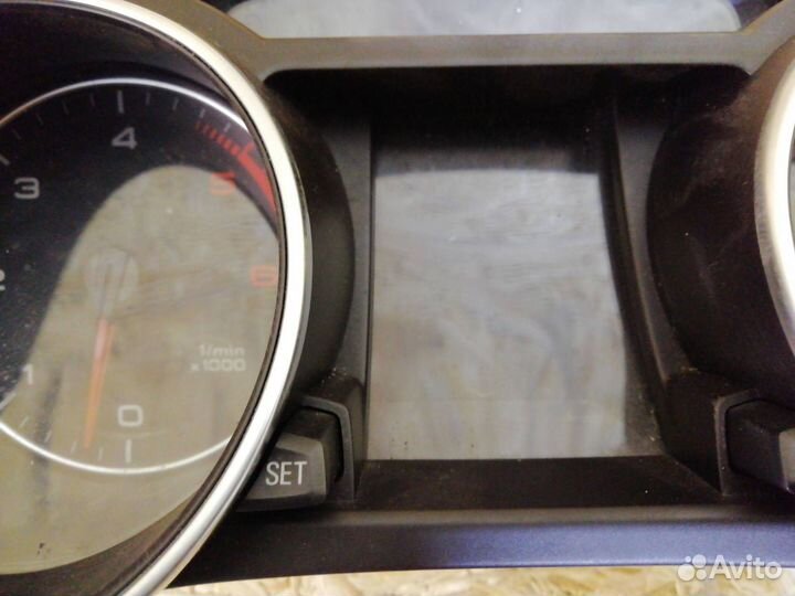 Панель приборов (щиток) Audi A5 8T 2010 8T0920981K