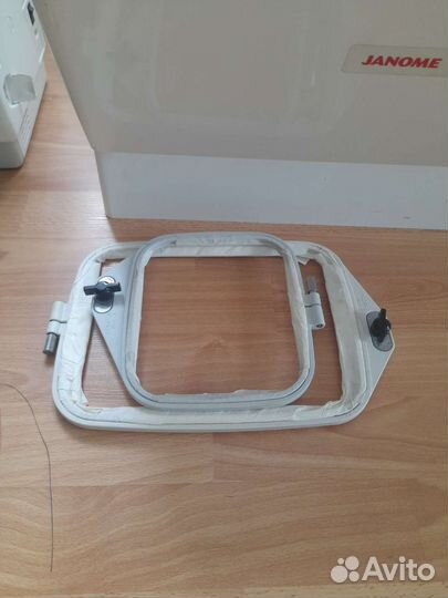 Вышивальная машина janome memory craft 350E