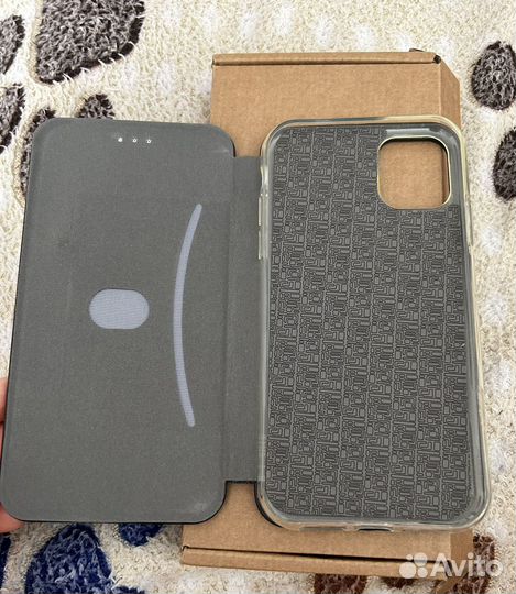 Чехол книжка iPhone 11