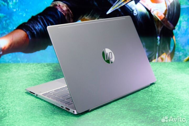 Ноутбук для дизайна HP Pavilion / Intel Core i3