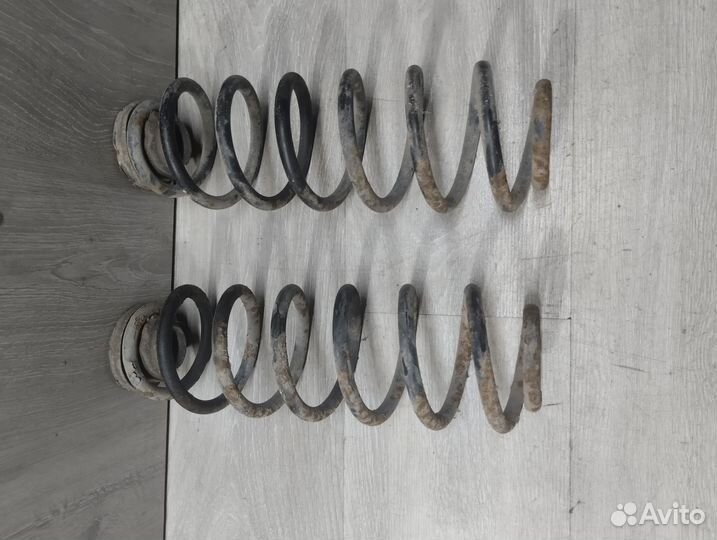 Пружины задние Шкода октавия тур