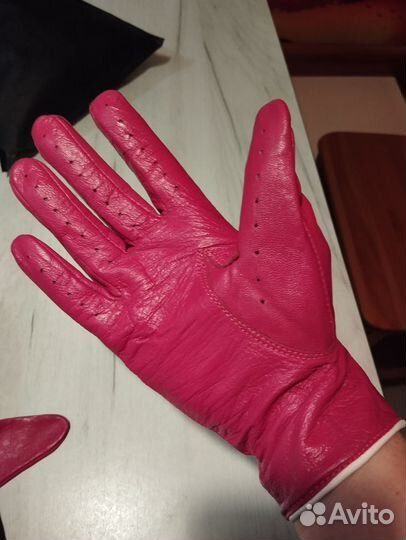 Перчатки женские новые