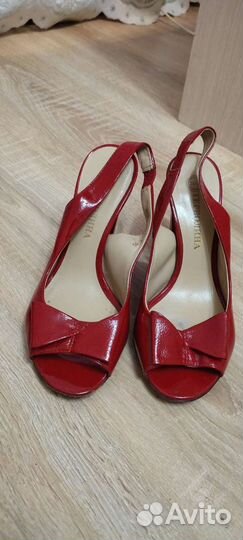 Кожаные туфли женские