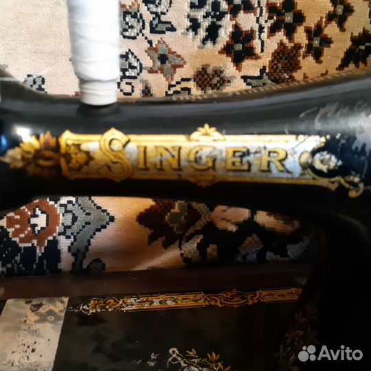 Швейная машина Singer