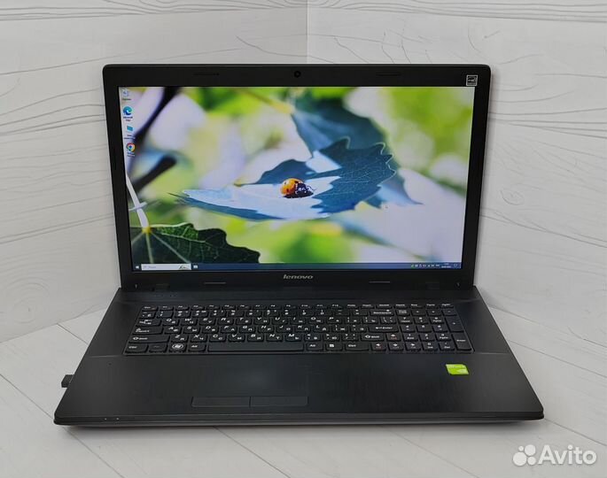 Игровой ноутбук Lenovo g700 17.3