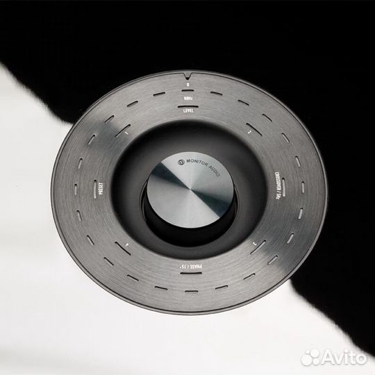 Monitor Audio Gold W12 (5G) Satin White Сабвуфер