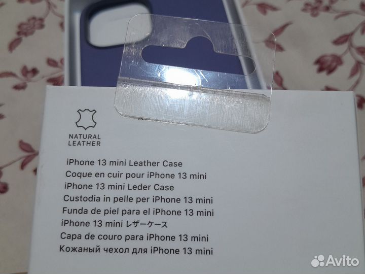 Оригинальный кожаный чехол на iPhone 13 mini